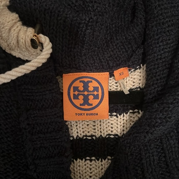 Tory Burch sweater too. Xs - Picture 3 of 13